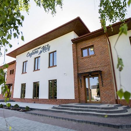 Hotel Gosciniec Ceglane Katy Dwikozy Exterior foto